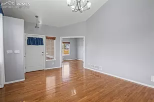 7205 Edgebrook Dr, Colorado Springs, CO 80922 - Photo 8