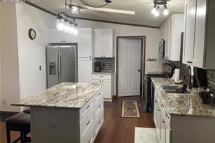 136 Black Knat Rd, Fairplay, CO 80440 - Photo 2