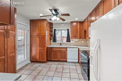 2506 N Corona Street, Colorado Springs, CO 80907 - Photo 8