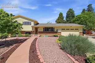 3154 Vickers Dr, Colorado Springs, CO 80918 - Photo 2