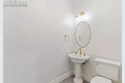 602 S 26th Street, Colorado Springs, CO 80904 - Photo 24