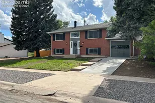 1310 Holmes Dr, Colorado Springs, CO 80909 - Photo 2