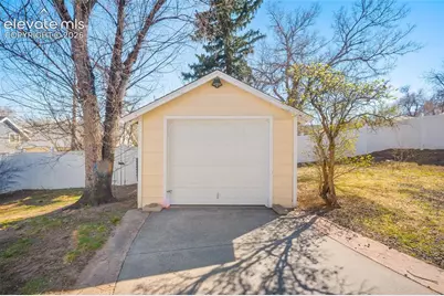 527 W San Miguel Street, Colorado Springs, CO 80905 - Photo 18
