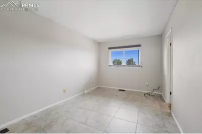 601 Autumn Place, Fountain, CO 80817 - Photo 4