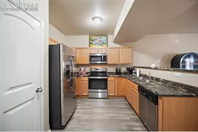 2488 Gilpin Avenue, Colorado Springs, CO 80910 - Photo 4