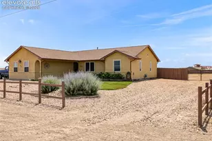 734 E Marigold Dr, Pueblo, CO 81007 - Photo 1
