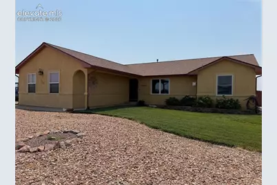 734 E Marigold Drive, Pueblo, CO 81007 - Photo 2