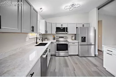 502 N Royer Street, Colorado Springs, CO 80903 - Photo 8