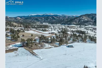146 Pennsylvania Avenue, Florissant, CO 80816 - Photo 2