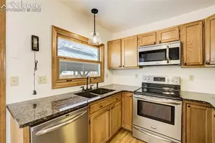 5855 Grapevine Dr, Colorado Springs, CO 80923 - Photo 10