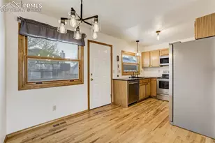 5855 Grapevine Dr, Colorado Springs, CO 80923 - Photo 8