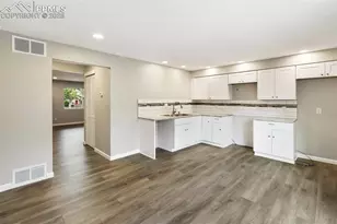 392 W Rockrimmon Blvd, Colorado Springs, CO 80919 - Photo 12