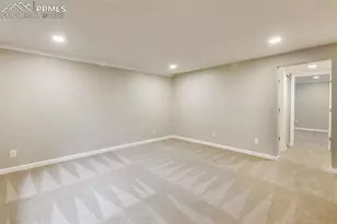 392 W Rockrimmon Blvd, Colorado Springs, CO 80919 - Photo 28