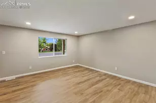 392 W Rockrimmon Blvd, Colorado Springs, CO 80919 - Photo 4