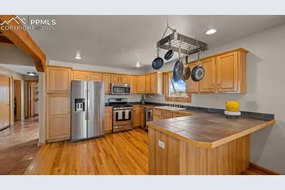 786 N Boyero Avenue, Pueblo, CO 81007 - Photo 10