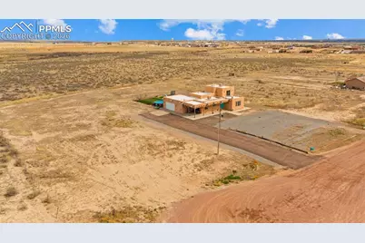 786 N Boyero Avenue, Pueblo, CO 81007 - Photo 32
