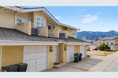 581 Observatory Drive, Colorado Springs, CO 80904 - Photo 2