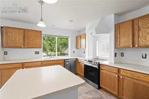 7776 Candlelight Ln, Fountain, CO 80817 - Photo 10