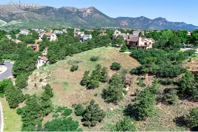 7137 Oak Valley Drive, Colorado Springs, CO 80919 - Photo 14