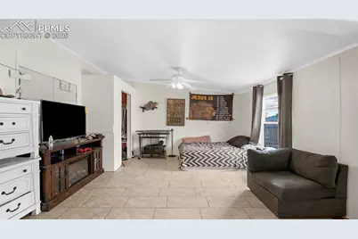 4727 E Pikes Peak Avenue, Colorado Springs, CO 80916 - Photo 24