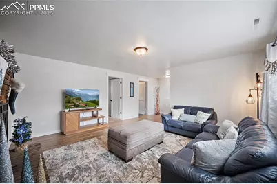 6714 Palace Drive, Colorado Springs, CO 80918 - Photo 14