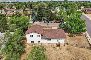 2035 Flintwood Dr, Colorado Springs, CO 80910 - Photo 4