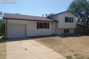2035 Flintwood Dr, Colorado Springs, CO 80910 - Photo 2