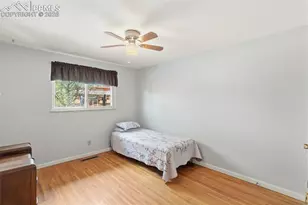 1906 Mt Vernon St, Colorado Springs, CO 80909 - Photo 14