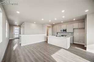 5385 Sidewinder Dr, Colorado Springs, CO 80925 - Photo 12