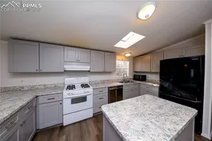 1641 Kiowa Rd, Florissant, CO 80816 - Photo 12