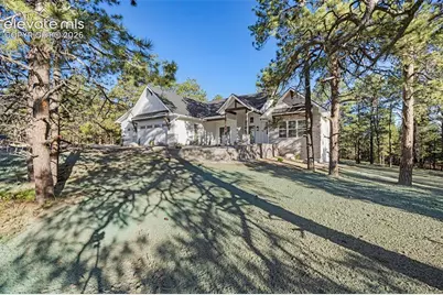 10697 Alamar Way, Colorado Springs, CO 80908 - Photo 4