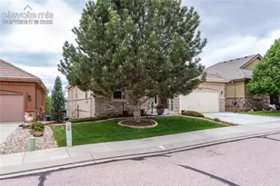 8138 Regiment Ct, Colorado Springs, CO 80920 - Photo 2