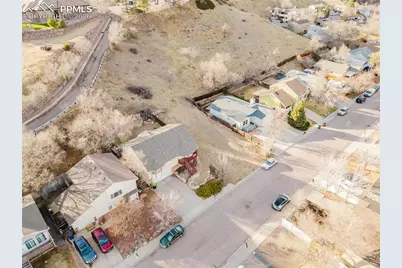 890 Columbine Avenue, Colorado Springs, CO 80904 - Photo 10