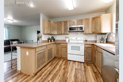 593 E Blaine Drive, Pueblo West, CO 81007 - Photo 10