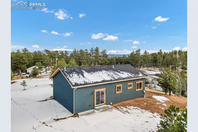 2627 Pikes Peak Drive, Florissant, CO 80816 - Photo 40