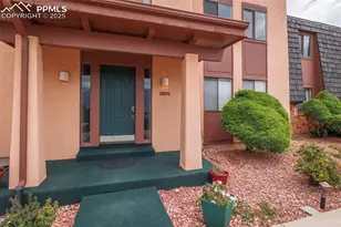 2905 Mesa Rd, Colorado Springs, CO 80904 - Photo 32