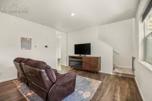10380 Castor Dr, Colorado Springs, CO 80925 - Photo 12