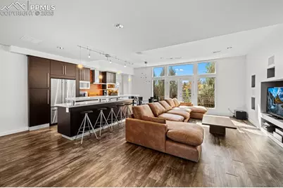 231 W Riverwalk Drive, Pueblo, CO 81003 - Photo 6