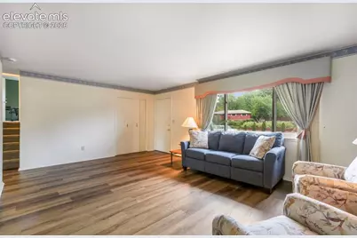 2330 N Circle Drive, Colorado Springs, CO 80909 - Photo 6