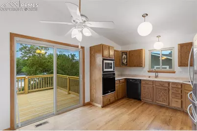 2620 Fairway Drive, Colorado Springs, CO 80909 - Photo 14