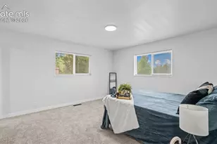 1341 Saratoga Dr, Colorado Springs, CO 80910 - Photo 12