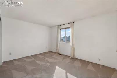 5015 Ivor Drive, Colorado Springs, CO 80916 - Photo 8