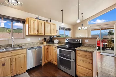 225 N Highland Street, Woodland Park, CO 80863 - Photo 14