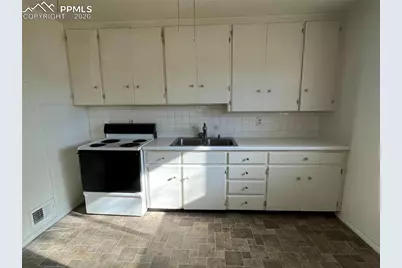 910 1st Street, Colorado Springs, CO 80907 - Photo 12