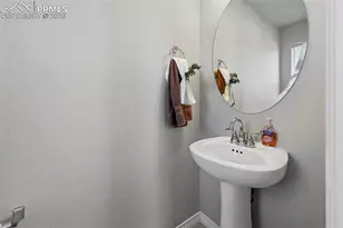6990 Winnicut Dr, Colorado Springs, CO 80925 - Photo 6