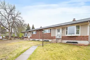 6735 Hampton Dr, Colorado Springs, CO 80918 - Photo 2