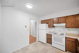 6735 Hampton Dr, Colorado Springs, CO 80918 - Photo 32