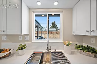 702 Paradise Lane, Colorado Springs, CO 80904 - Photo 12