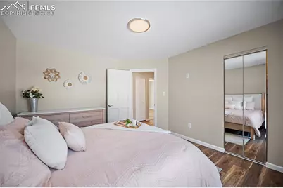 702 Paradise Lane, Colorado Springs, CO 80904 - Photo 18