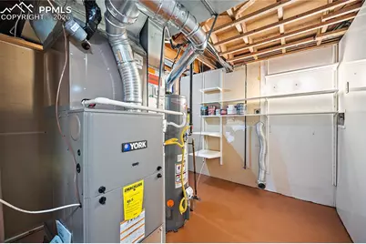 702 Paradise Lane, Colorado Springs, CO 80904 - Photo 32